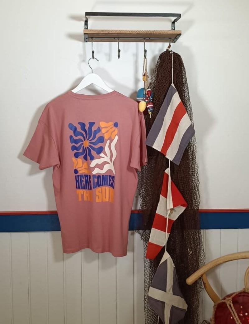 T-shirt here comes the sun pink | Sottovento