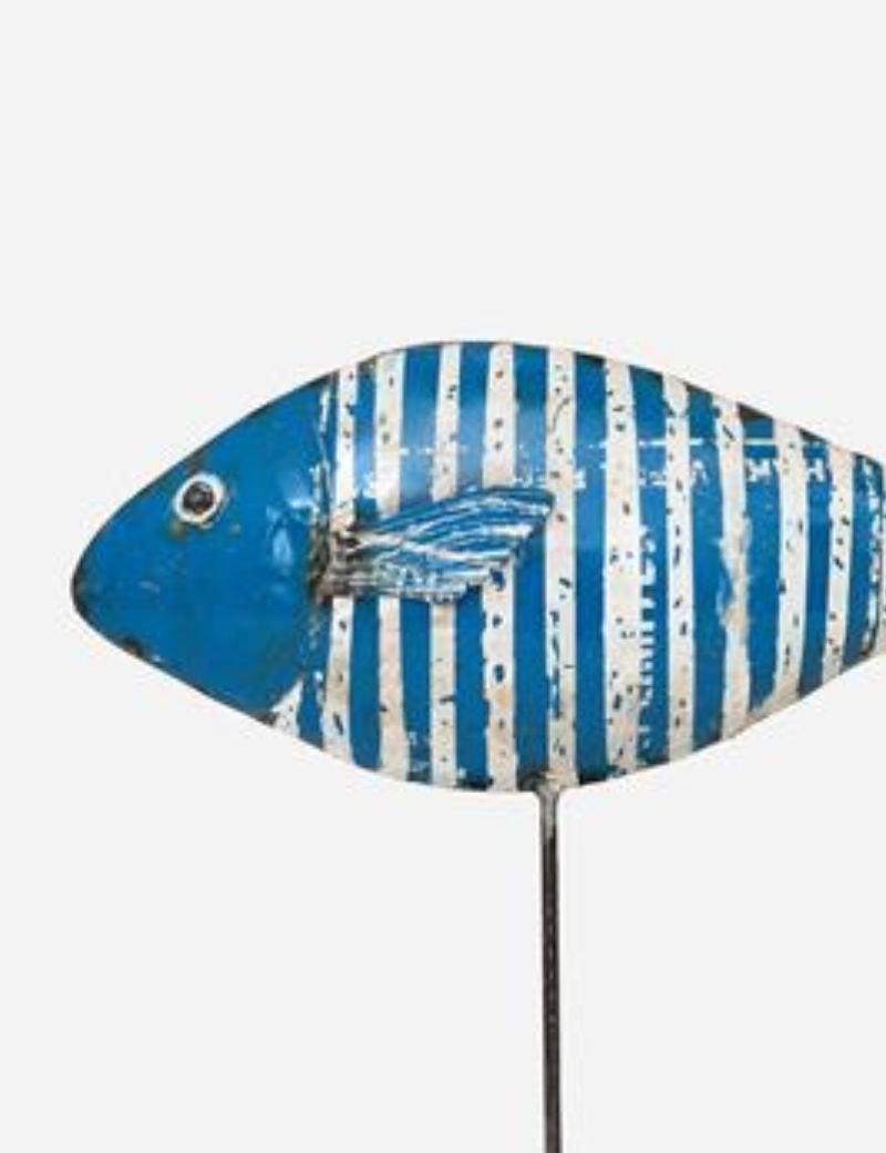 Pez de metal reciclado con base royal blue | Sottovento
